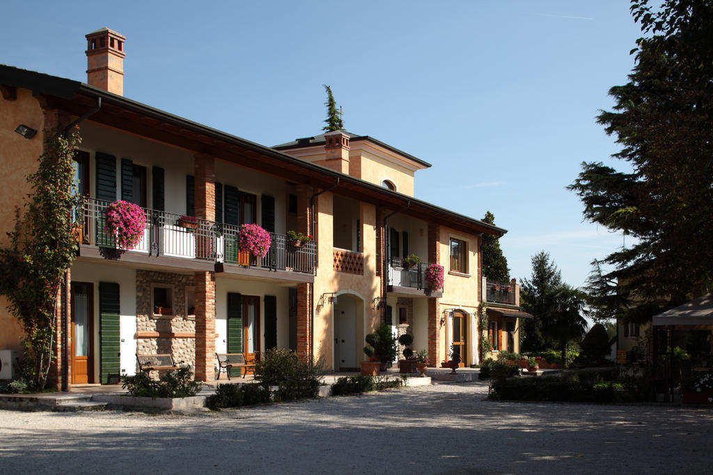 Le Vigne Di Adamo Villa Volta Mantovana Kültér fotó