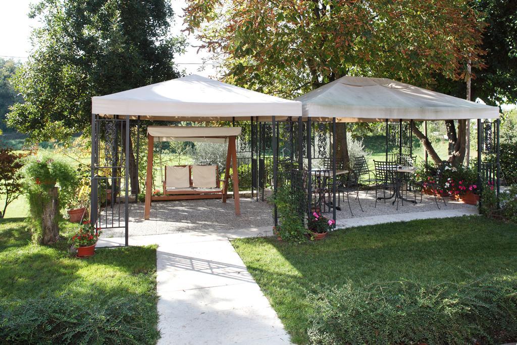 Le Vigne Di Adamo Villa Volta Mantovana Kültér fotó