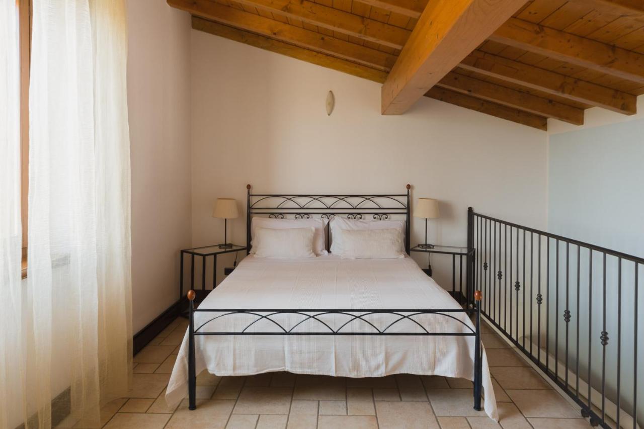 Le Vigne Di Adamo Villa Volta Mantovana Kültér fotó